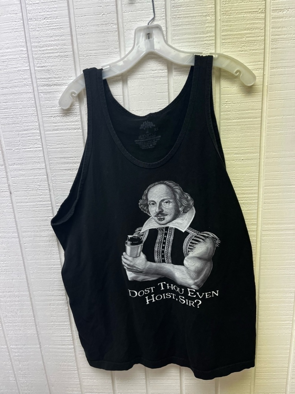 Dost Thou Even Hoist Men’s XL Beer Drinking Tank Top Black/White Sleeveless